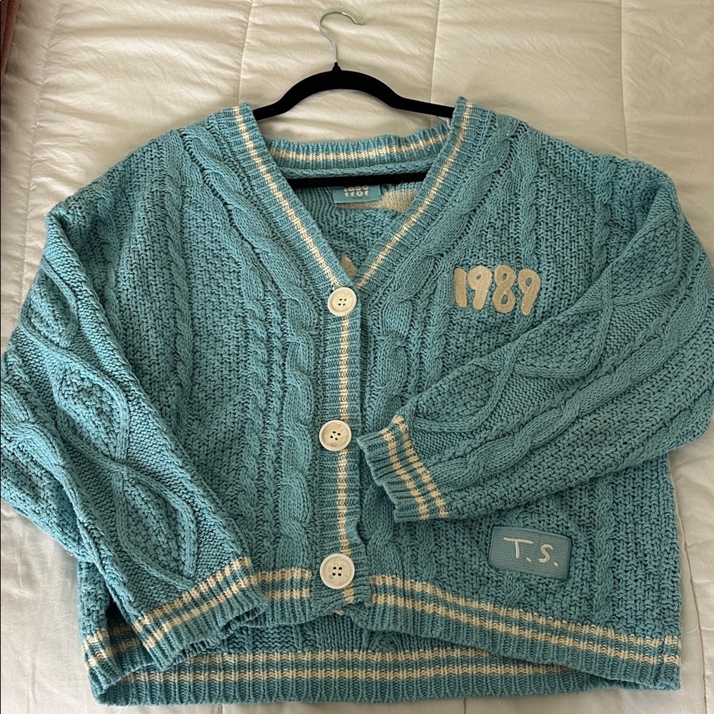 Taylor Swift Taylor’s Version 1989 Cardigan Sweater Blue Birds XS/SM